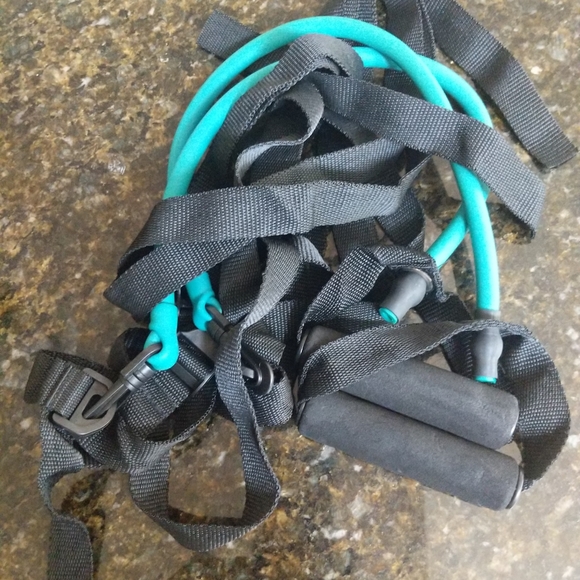 Balance Ball Trainer Exercise Book + Strap - Picture 6 of 6